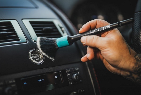 Brosse à Toiles D'Araignée Cabilock - Tête Plastique Rigide - Pour Nettoyer Plafonds, Coins, Extérieur - Manche Long (non Inclus)